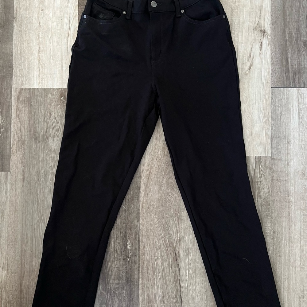 Gloria Vanderbilt Black Skinny Jeans
